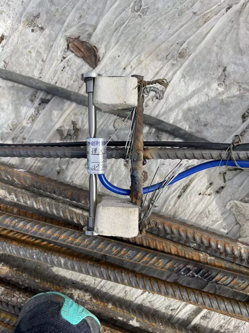 武汉某工地应变计安装现场